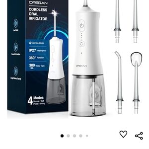 Operan Cordless oral irrigator